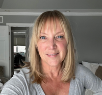 Sara L.